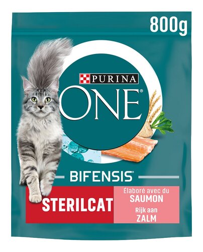 PURINA ONE Sterilcat kat met zalm 800g
